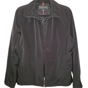 Towne Collection Black Full Front Zip Lined Coat